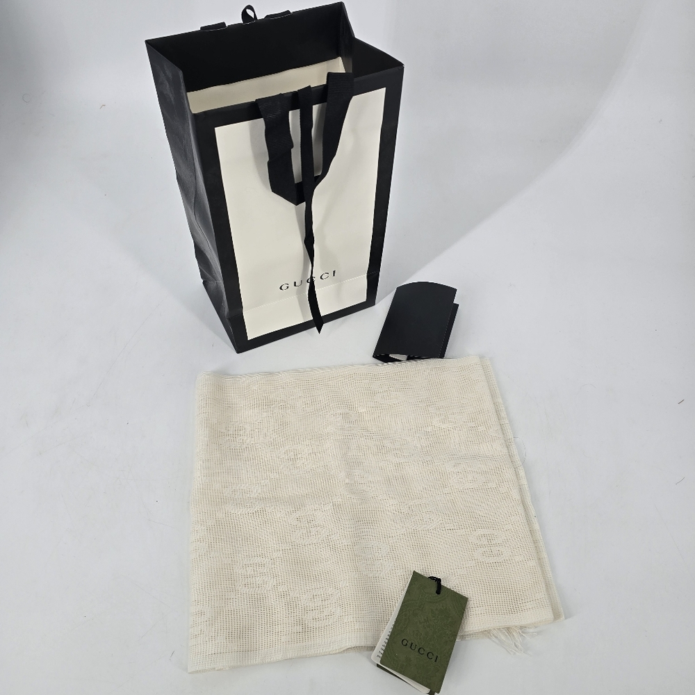 Gucci Shaby Scarf Cream GG Logo Sheer with Fringe NEW 30x220cm with Bag